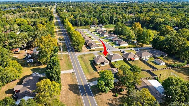 15 Bryant St, Ward, AR 72176