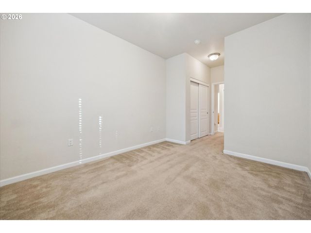 5305 SUMMERLINN Way, West Linn, OR 97068