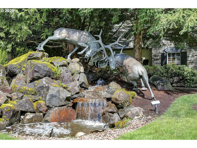 5305 SUMMERLINN Way, West Linn, OR 97068