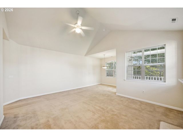 5305 SUMMERLINN Way, West Linn, OR 97068