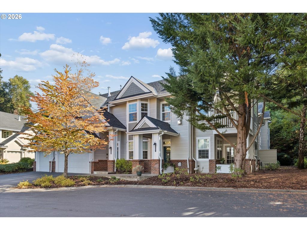 5305 SUMMERLINN Way, West Linn, OR 97068