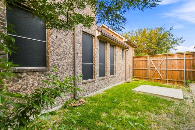 727 Fairfax Lane, Rockwall, TX 75087