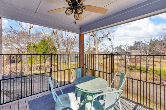 204 Crocker Drive, Malakoff, TX 75148