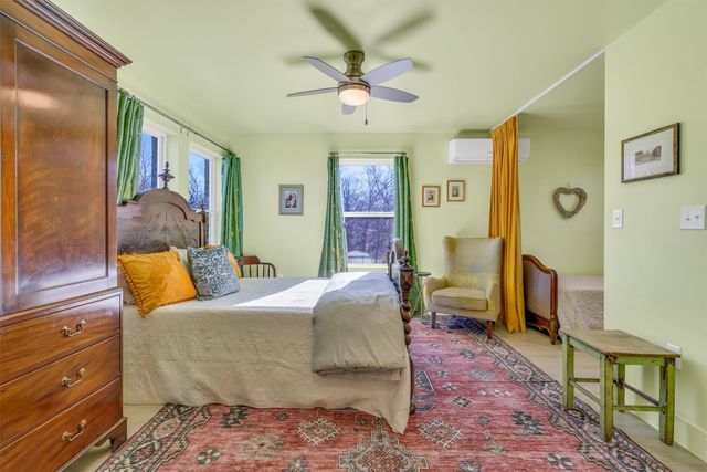 204 Crocker Drive, Malakoff, TX 75148