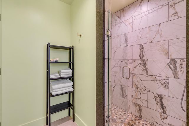 204 Crocker Drive, Malakoff, TX 75148