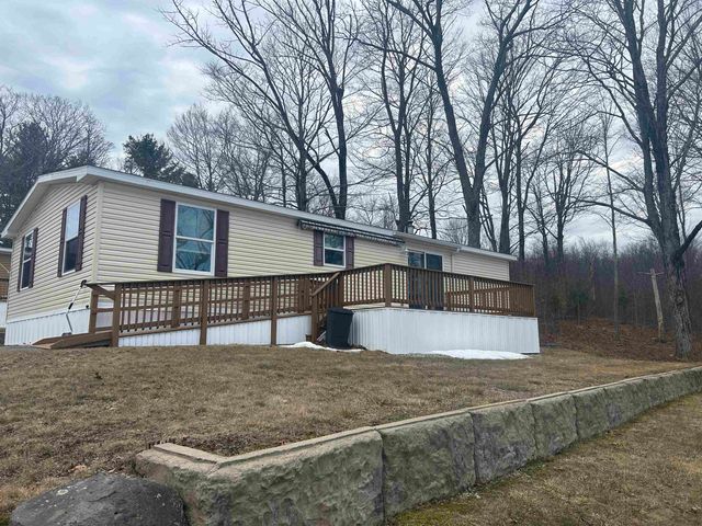 13 Seaglass Lane, Kittery, ME 03904