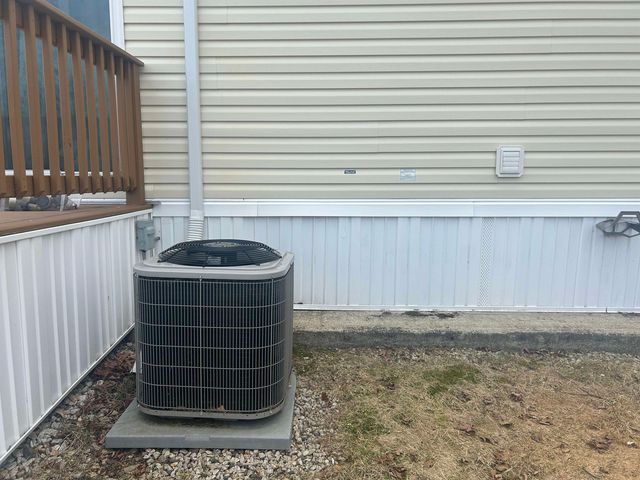 13 Seaglass Lane, Kittery, ME 03904