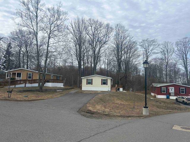 13 Seaglass Lane, Kittery, ME 03904