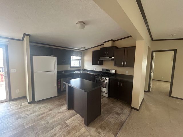 13 Seaglass Lane, Kittery, ME 03904