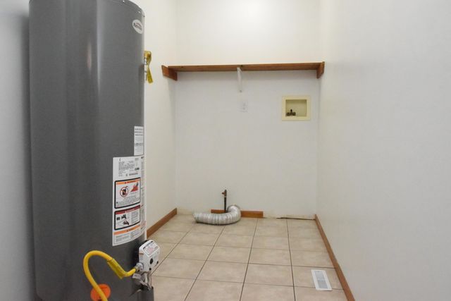 2130-2132 Westchester Avenue, Chesterton, IN 46304