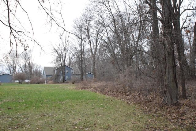 2130-2132 Westchester Avenue, Chesterton, IN 46304