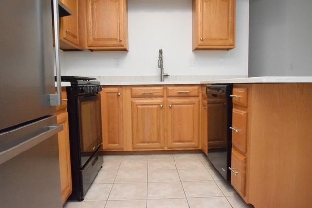 2130-2132 Westchester Avenue, Chesterton, IN 46304