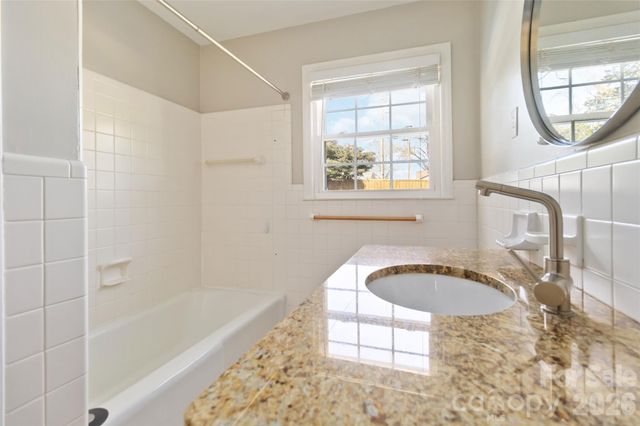 3750 Havenwood Road, Charlotte, NC 28205