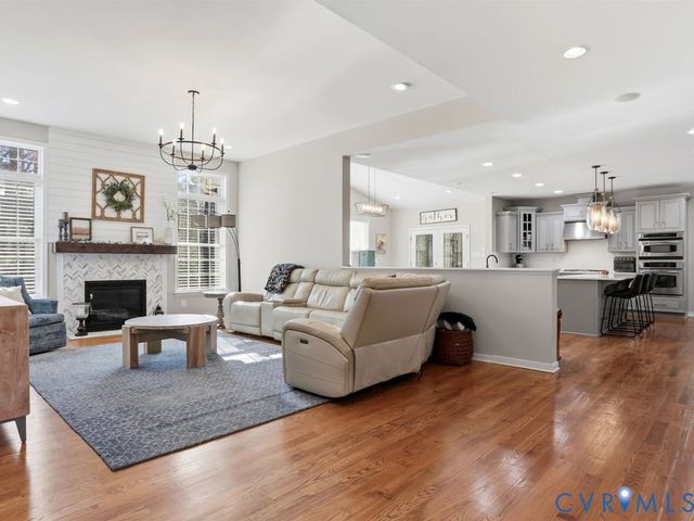 4513 Lake Summer Mews, Moseley, VA 23120