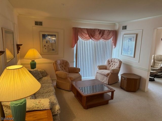 38 Spruce Ter 38, Mount Arlington Boro, NJ 07856