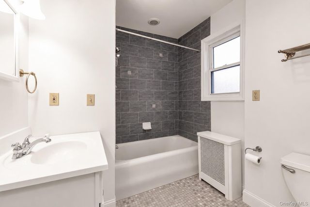 50 Elgin Road, Valley Stream, NY 11581