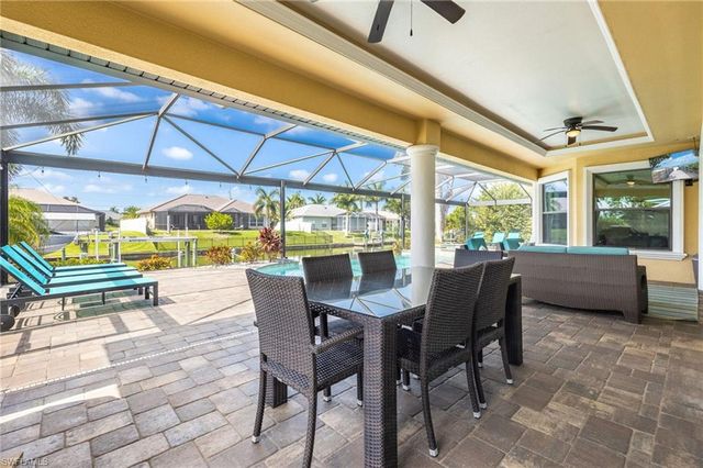 310 SE 30th TER, Cape Coral, FL 33904