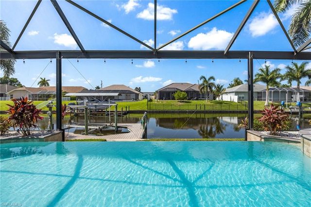 310 SE 30th TER, Cape Coral, FL 33904