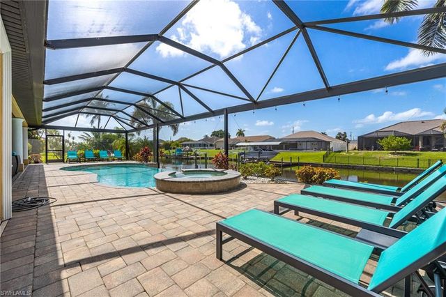 310 SE 30th TER, Cape Coral, FL 33904