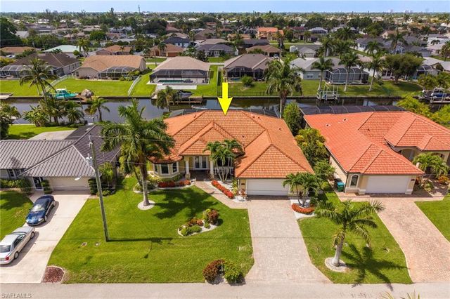 310 SE 30th TER, Cape Coral, FL 33904
