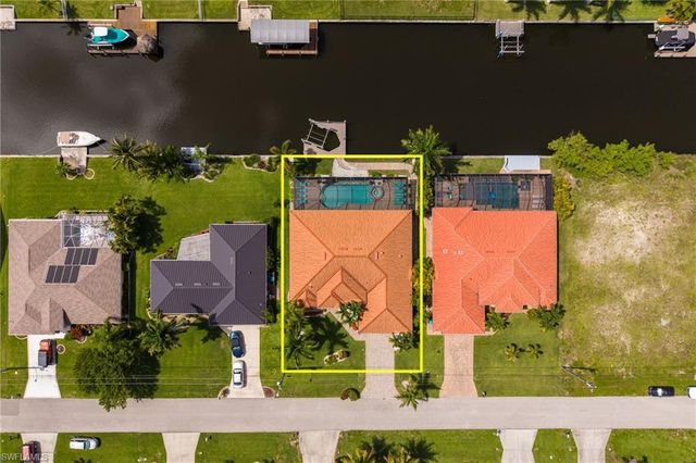 310 SE 30th TER, Cape Coral, FL 33904