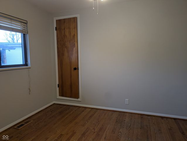 225 Clark Avenue, Beech Grove, IN 46107