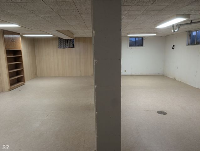 225 Clark Avenue, Beech Grove, IN 46107