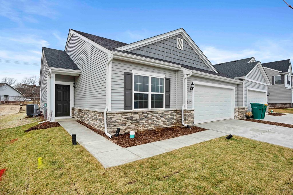 7076 Johnson Street, Merrillville, IN 46410