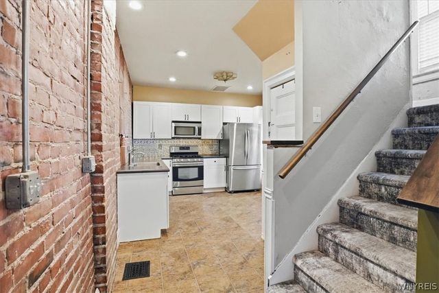 30 Penfield Street, Buffalo, NY 14213