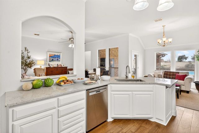 805 Blue Quail Drive, Weatherford, TX 76087