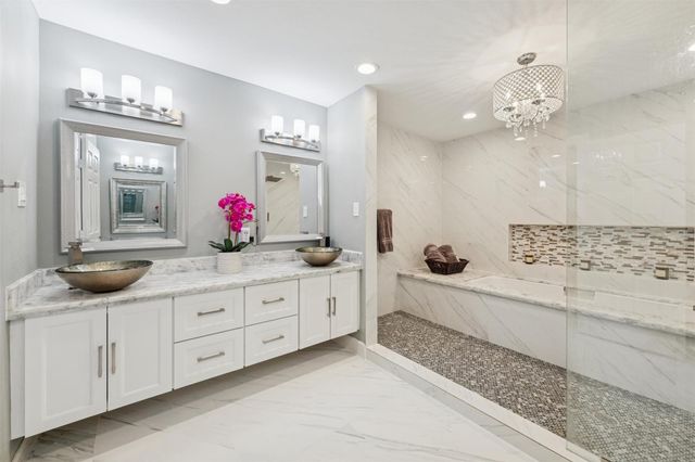 10206 Burgoyne Road, Houston, TX 77042