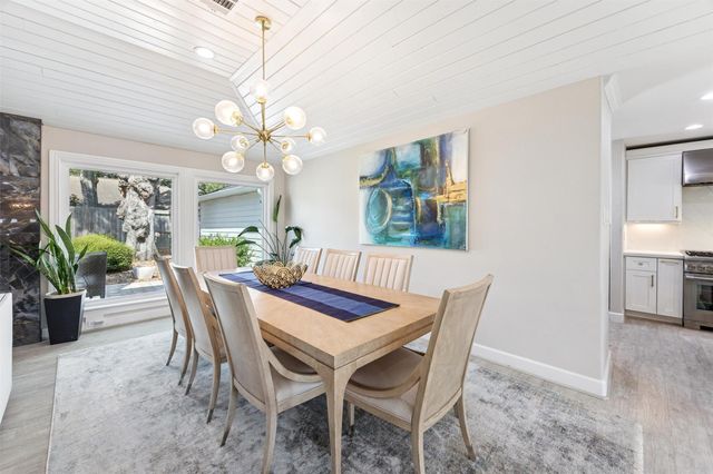 10206 Burgoyne Road, Houston, TX 77042