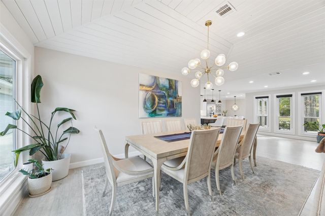 10206 Burgoyne Road, Houston, TX 77042