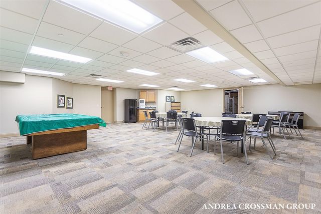 141 Central Avenue 120, Holland, MI 49423