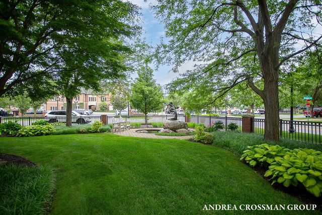 141 Central Avenue 120, Holland, MI 49423
