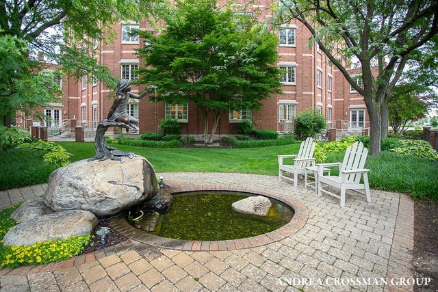 141 Central Avenue 120, Holland, MI 49423