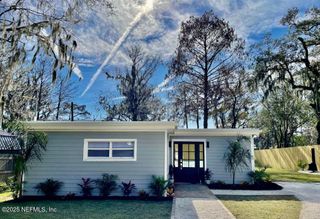2252 LAKE SHORE Boulevard, Jacksonville, FL 32210