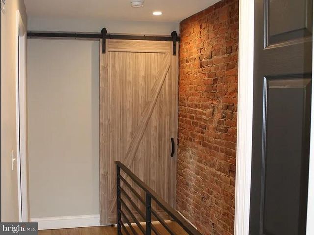 1116 E HEWSON ST, Philadelphia, PA 19125