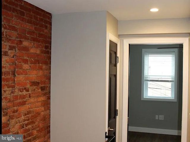 1116 E HEWSON ST, Philadelphia, PA 19125