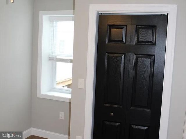 1116 E HEWSON ST, Philadelphia, PA 19125