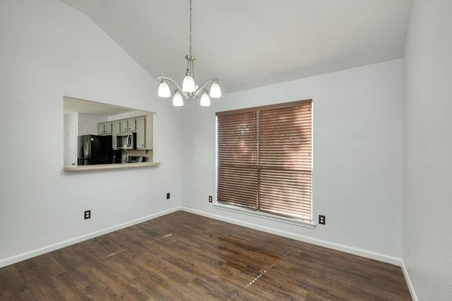 1810 Parkwood DR, Leander, TX 78641