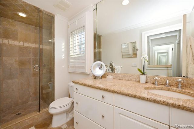 995 Pierce Street, Birmingham, MI 48009