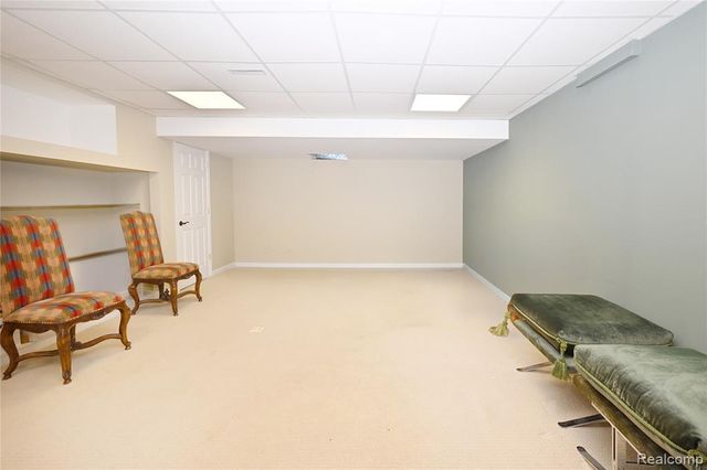 995 Pierce Street, Birmingham, MI 48009