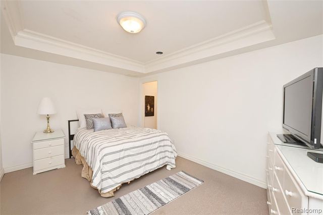 995 Pierce Street, Birmingham, MI 48009