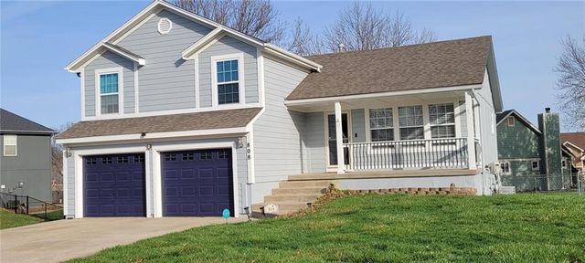 808 Golden Court, Belton, MO 64012