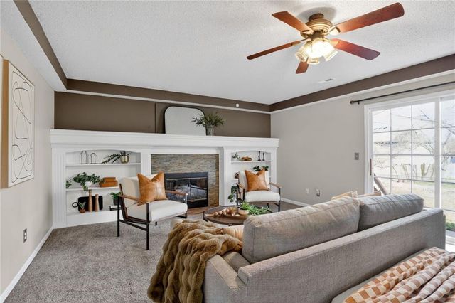 808 Golden Court, Belton, MO 64012