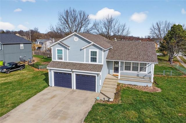 808 Golden Court, Belton, MO 64012