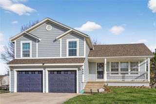 808 Golden Court, Belton, MO 64012