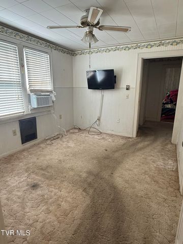 274 Old Stage Trail, Bristol, TN 37620