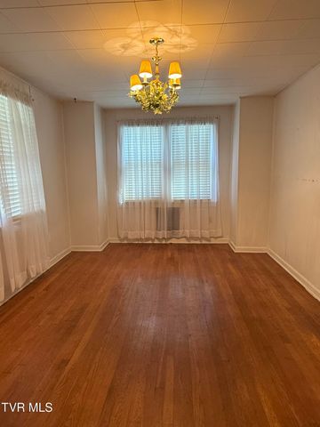 274 Old Stage Trail, Bristol, TN 37620